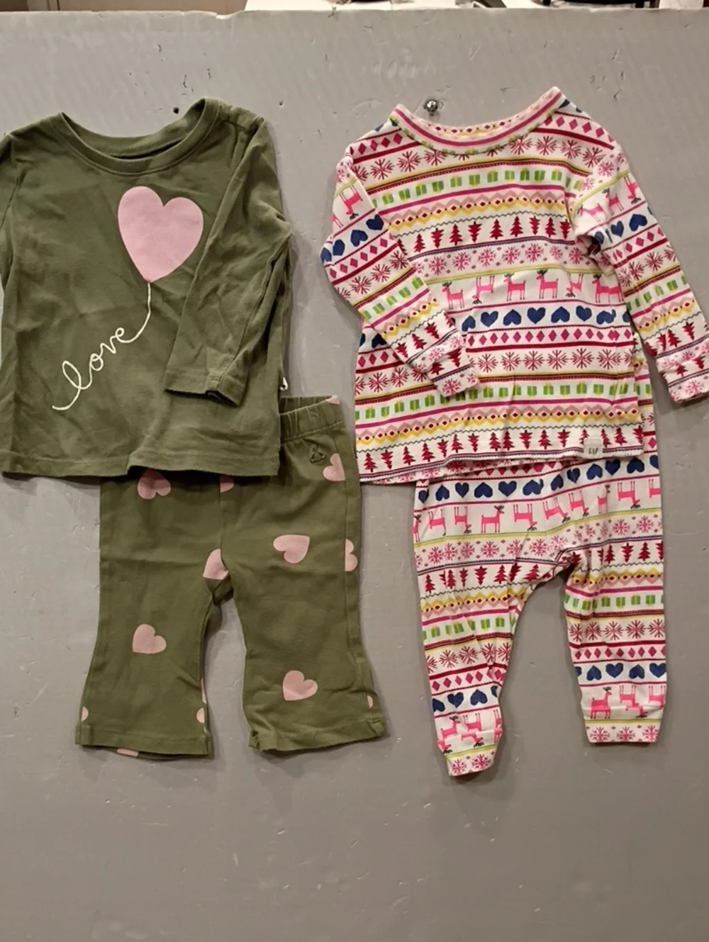 Lot Of 2 GAP Olive Green Heart Top & Pink Accent Striped Footed Pajamas